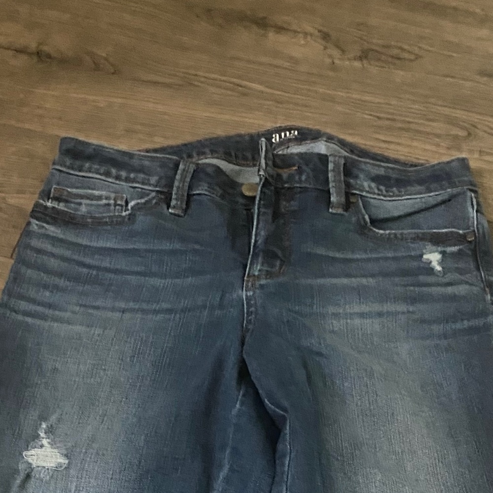 Size 6 capris